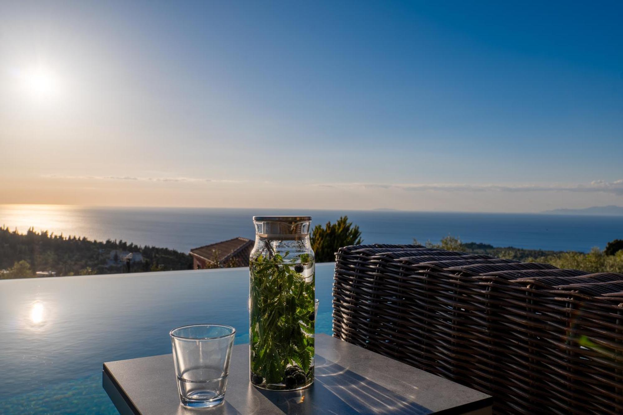 Artblue Villas Tsoukaládhes Eksteriør bilde